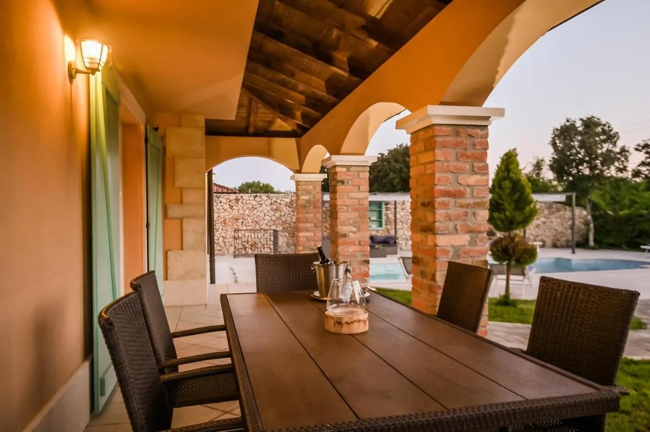 Villa Plasa Krk Kras 0*,  Croatia
